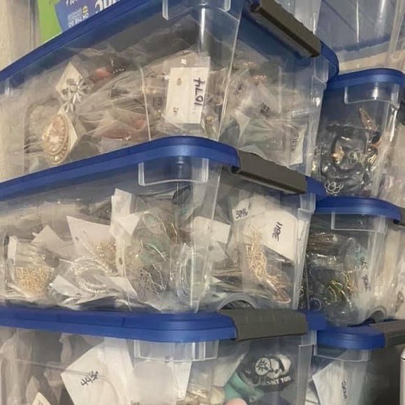 @wellnitzt Live show notification. - Picture 4 of 11